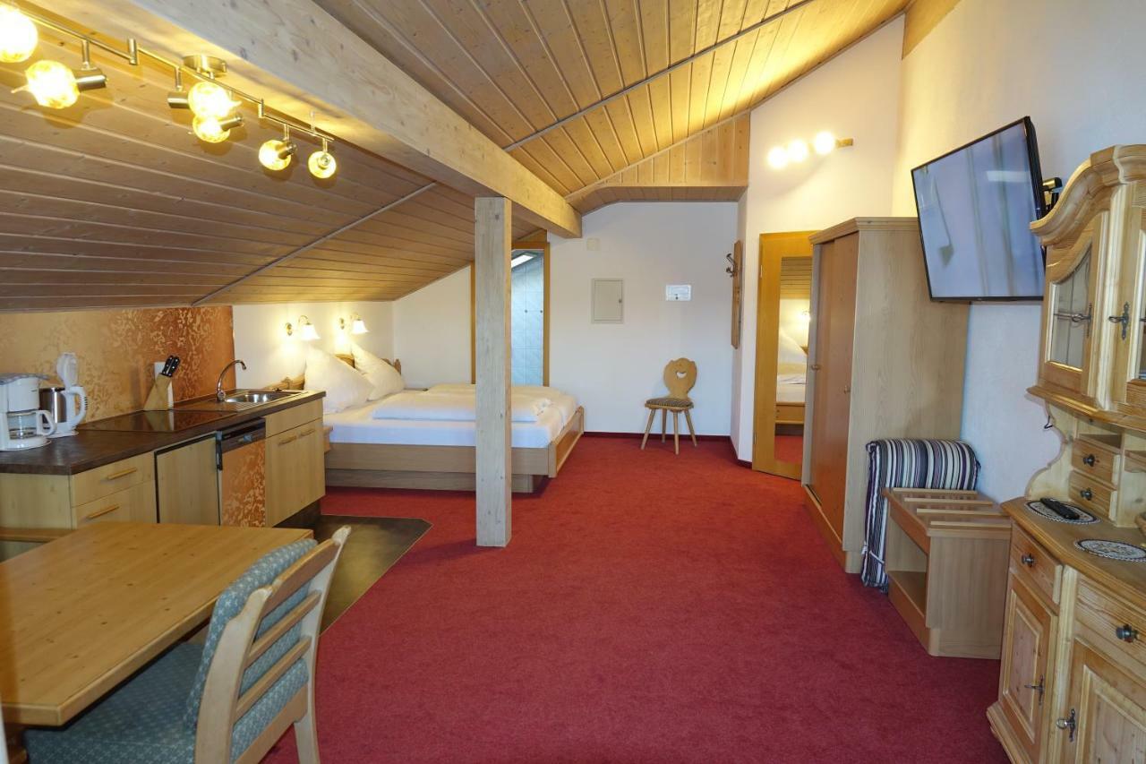 Füssen Gaestehaus Guggomos "Hopfen Am See" מראה חיצוני תמונה