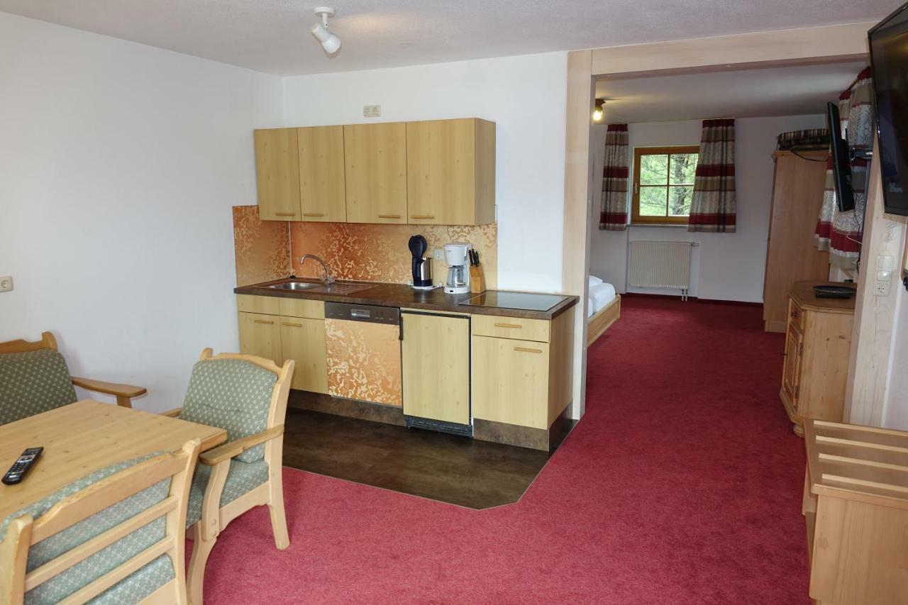 Füssen Gaestehaus Guggomos "Hopfen Am See" מראה חיצוני תמונה
